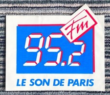 Autocollant radio 95.2 d'occasion  Paris XVIII