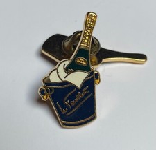 Pin nicolas feuillatte d'occasion  Entremont-le-Vieux