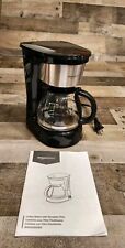 Cafeteira Amazon Basics 5 xícaras com filtro reutilizável, preta e aço inoxidável comprar usado  Enviando para Brazil