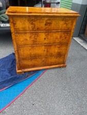 Cajonera Biedermeier austriaca de nogal bien figurada segunda mano  Embacar hacia Mexico