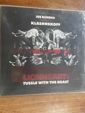 KLASHNEKOFF - CORAÇÃO DE LEÃO - BRIGA COM A BESTA - RARO VINIL HP QUADRIL REINO UNIDO comprar usado KLASHNEKOFF - CORAÇÃO DE LEÃO - BRIGA COM A BESTA - RARO VINIL HP QUADRIL REINO UNIDO comprar usado  Enviando para Brazil