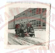 Vintage photograph four d'occasion  Expédié en Belgium