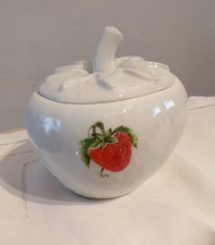 Pot couvert blanc d'occasion  Senozan