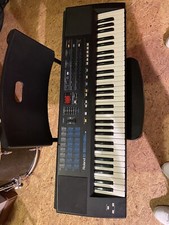 Vendo tastiera arranger usato  Milano
