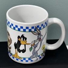 Caneca de cerâmica vintage Looney Tunes 10 oz por Harvest Gift Products Bugs Sylvester Daffy comprar usado  Enviando para Brazil