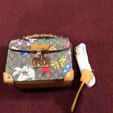 Ladies designer hand for sale  Houston