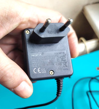 Chargeur original nokia d'occasion  Saint-Bonnet-de-Joux