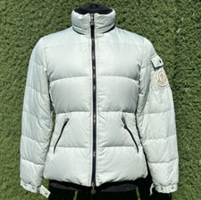 Metallic classic moncler d'occasion  Expédié en Belgium