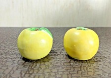Golden Apples Ceramic Salt and Pepper Shaker, usado comprar usado  Enviando para Brazil