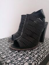 Scarpe con tacco usato  Sassari