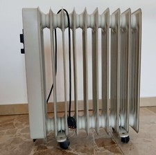 Radiatore olio calorifero usato  Busto Arsizio