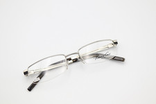 Dobradiças flexíveis KENNETH COLE KC131 Col. 016 prata brilhante 52-19-140 meia armação B290 comprar usado Dobradiças flexíveis KENNETH COLE KC131 Col. 016 prata brilhante 52-19-140 meia armação B290 comprar usado  Enviando para Brazil