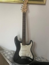 Chitarra elettrica usato  Parma
