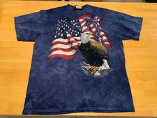 Camisa gráfica The Mountain Eagle Flag Lightning XXL 2XL EUA 4 de julho comprar usado  Enviando para Brazil
