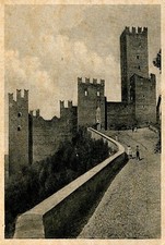 Cartolina castell arquato usato Cartolina castell arquato usato  Piacenza