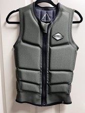 Follow wakeboard weste gebraucht kaufen  Flintsbach a.Inn