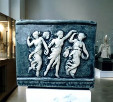 Bassorilievo terracotta invetr usato Bassorilievo terracotta invetr usato  Venezia