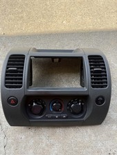 Nissan Xterra OEM 68259-EA002 painel central console rádio moldura 2005-2008 cinza comprar usado  Enviando para Brazil