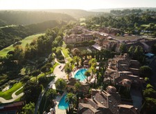 Week vacation resort for sale  Albany
