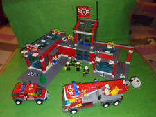 Lego 7945 city d'occasion  Clermont-Ferrand-