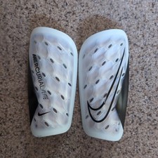 Caneleiras Nike Mercurial Lite comprar usado  Enviando para Brazil