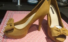 Escarpins camel zara d'occasion  Mas Thibert