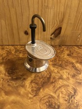 Petite cafetière expresso d'occasion Petite cafetière expresso d'occasion  Cuise-la-Motte