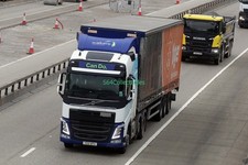 Foto de caminhão T25 6x4 YD21 BTU Volvo Walkers [Leeds 07.11.24] CS comprar usado  Enviando para Brazil