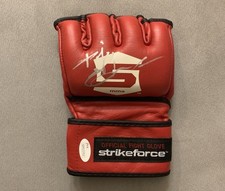 Luva oficial de MMA Fedor Emelianenko Strikeforce ASSINADA - ORGULHO FC Bellator PFL  comprar usado  Enviando para Brazil