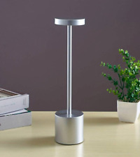 Lampada tavolo ricaricabile usato  Frattaminore