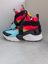 Nike air huarache for sale  LEIGH