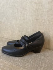 Women shoes clarks for sale  Rochester