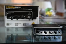Behringer umc22 usb usato  Ancona