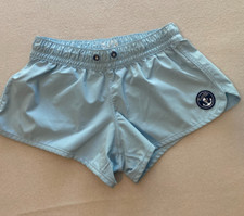 Shorts Feminino Salt Life Good Daze Volley Pequeno Azul Elástico Cintura Logotipo comprar usado  Enviando para Brazil
