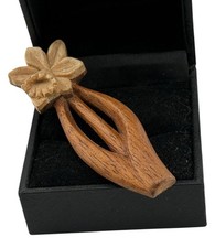 Hand carved brooch for sale  BLAENAU FFESTINIOG