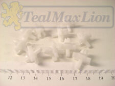 10 agrafes de fixation enjoliveurs de bas de caisse Renault 4 5 9 11 12 16 Fuego comprar usado  Enviando para Brazil