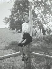 Vintage photo pretty for sale  Anniston