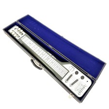 Guyatone 96c corde usato  Spedire a Italy