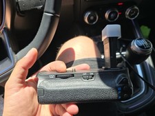 Battery grip neewer usato  Ururi