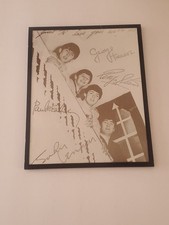 Impressão de pôster dos Beatles - Foto de escada 1963 com impressões de autógrafo - 11 x 14 emoldurado comprar usado  Enviando para Brazil
