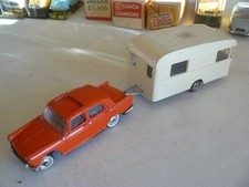 Peugeot 404 orange d'occasion  Signes