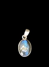 Pendentif labradorite naturell d'occasion  Saint-Trojan-les-Bains