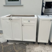 Cream kitchen units for sale  SUNBURY-ON-THAMES