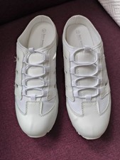 Turnschuhe sabots weiß gebraucht kaufen  Hanau