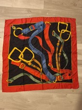 Foulard soie céline d'occasion  Bourgoin-Jallieu