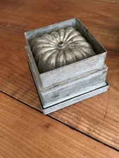 Old chocolate mold d'occasion  Expédié en Belgium