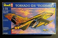 Revell 04361 tornado usato  Marano di Napoli