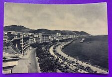 Panoramica del lungomare usato  Italia