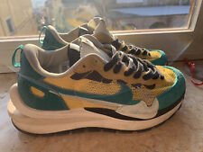 Sneakers usato  Gropello Cairoli