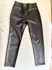 Trousers pantaloni fendi usato  Roma
